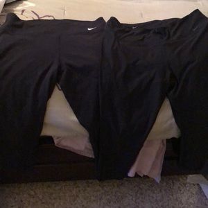 Nike workout leggings